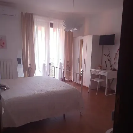 Oda ve Kahvaltı La Poeta *