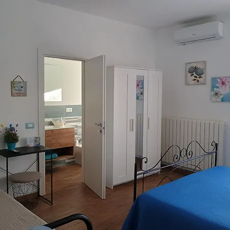 La Poeta Bed & Breakfast