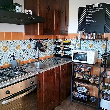 La Poeta Bed & Breakfast 3*